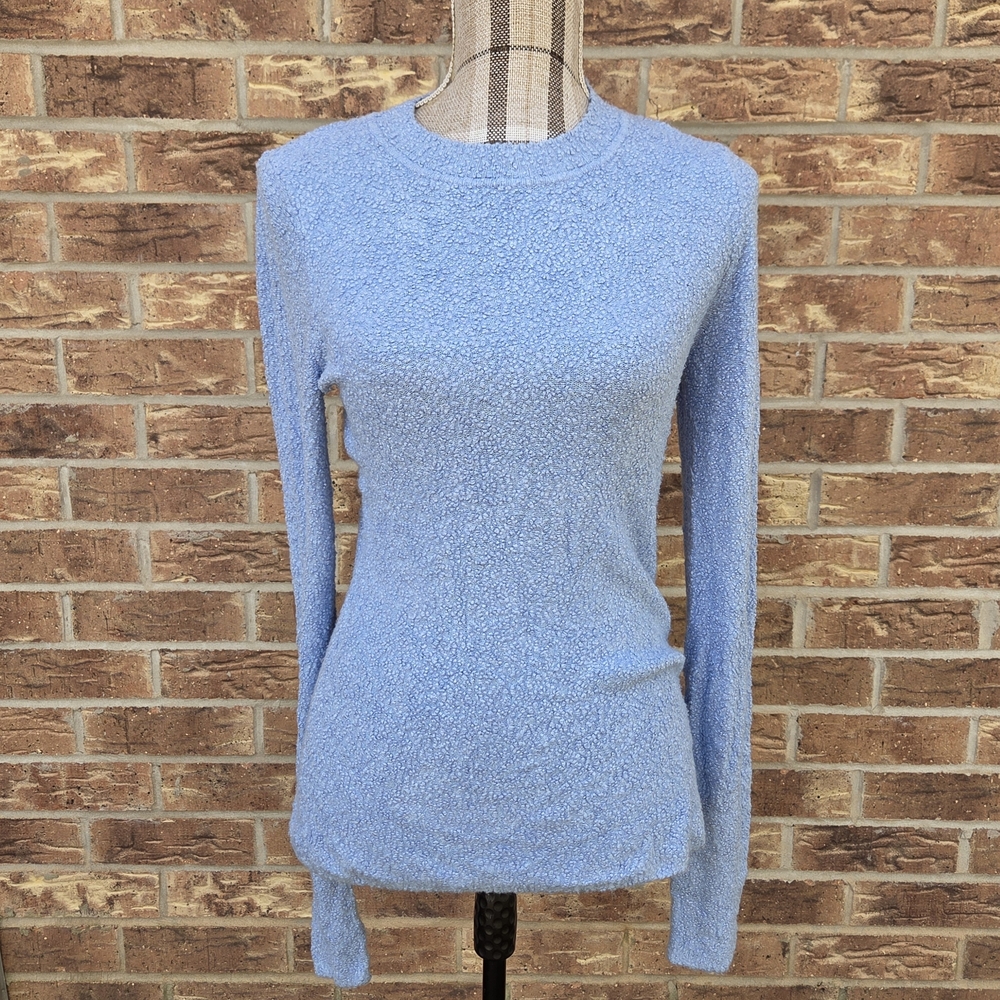 St. John Knit Sweater Womens Size Medium Light Blue Luxury Viscose Long Sleeve